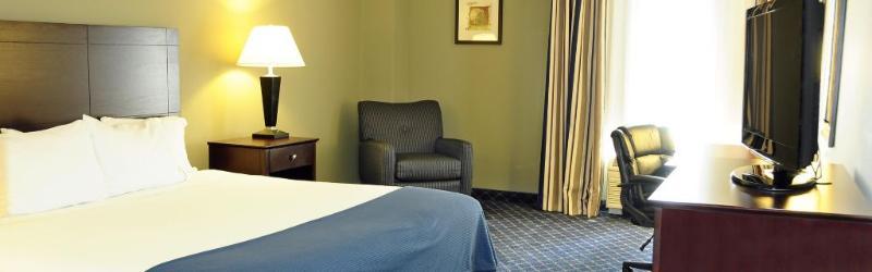 Holiday Inn Express - Delafield By Ihg Exterior foto