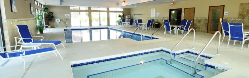 Holiday Inn Express - Delafield By Ihg Exterior foto